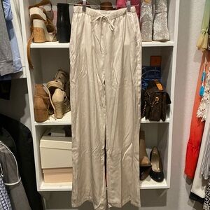 Abercrombie silk drawstrinng pants. NWT